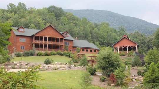 Take a real mountain getaway when you stay at the House Mountain Inn.