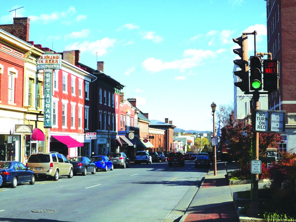 Take a self-guided walking tour through downtown Lexington, the colleges and the city’s 19th and early 20th century neighborhoods.